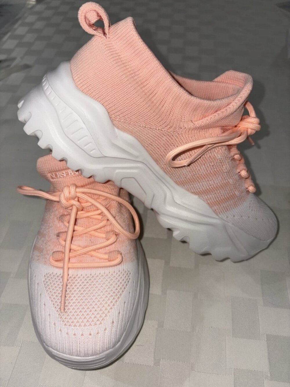 Nurse Babe Ortho Cloud Nursing Sneakers Shoes Women 6 Light Pink